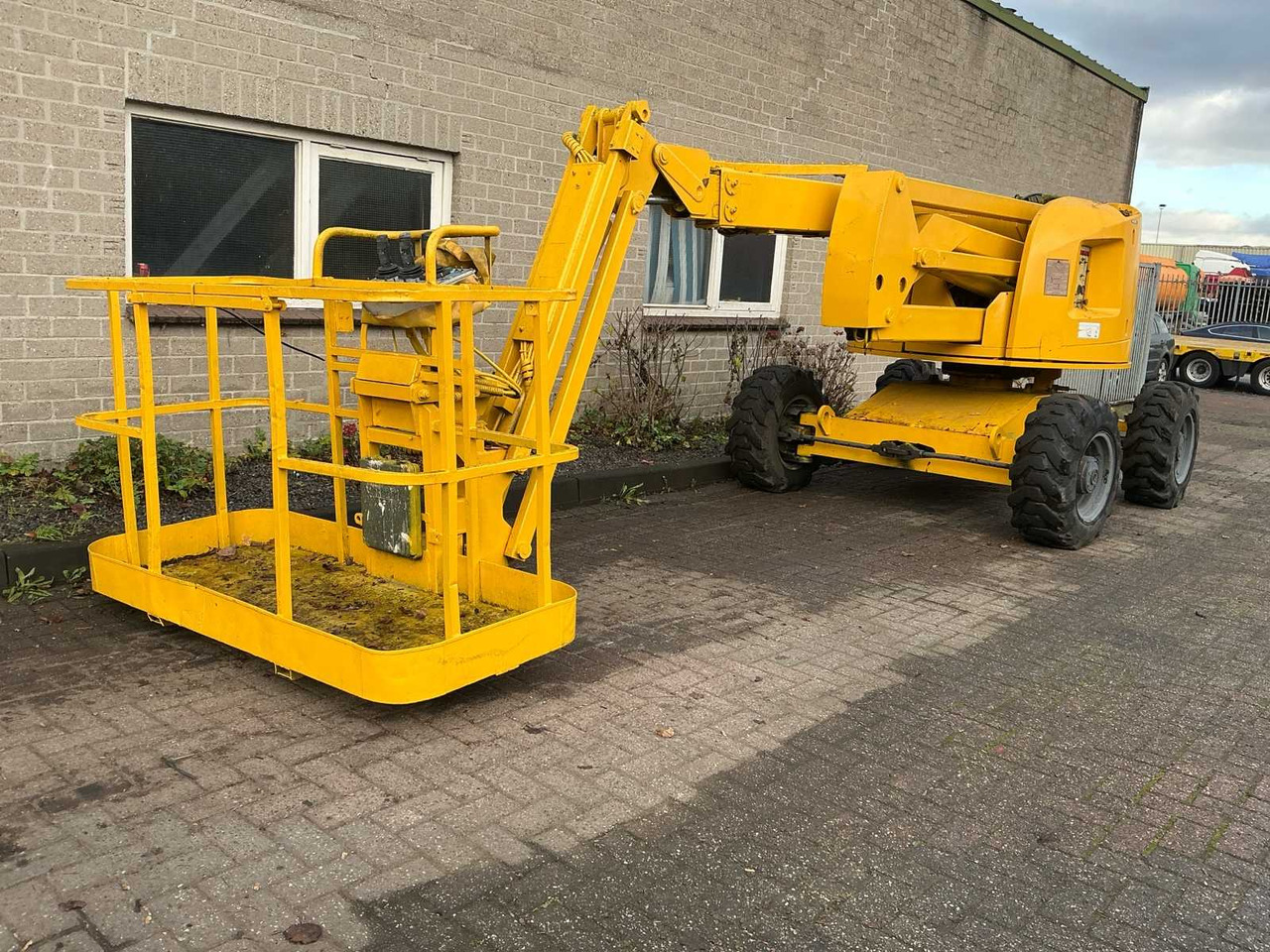 2000 HAULOTTE HA16PX AERIAL PLATFORM - Henkilönostin: kuva 2000 HAULOTTE HA16PX AERIAL PLATFORM - Henkilönostin 2000 HAULOTTE HA16PX AERIAL PLATFORM - Henkilönostin: kuva 2000 HAULOTTE HA16PX AERIAL PLATFORM - Henkilönostin