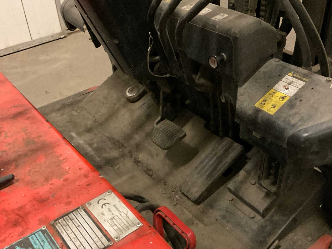 Vastapainotrukki 2001 TOYOTA 5FBE15 FORKLIFT: kuva Vastapainotrukki 2001 TOYOTA 5FBE15 FORKLIFT