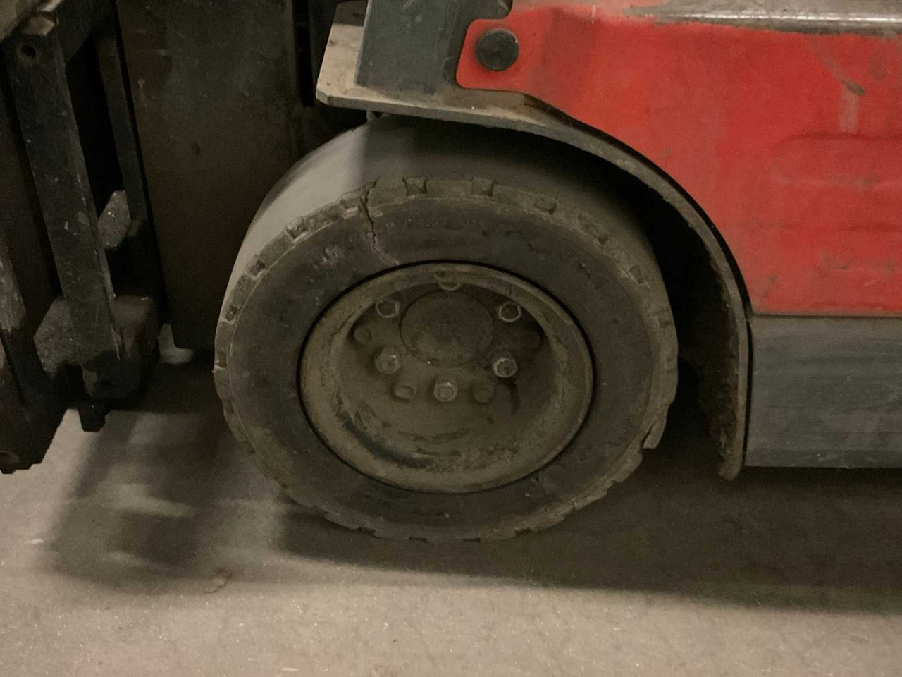 Vastapainotrukki 2001 TOYOTA 5FBE15 FORKLIFT: kuva Vastapainotrukki 2001 TOYOTA 5FBE15 FORKLIFT