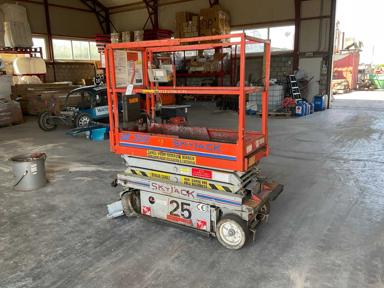 2002 SKYJACK SJ3 3015 AERIAL PLATFORM - Henkilönostin: kuva 2002 SKYJACK SJ3 3015 AERIAL PLATFORM - Henkilönostin 2002 SKYJACK SJ3 3015 AERIAL PLATFORM - Henkilönostin: kuva 2002 SKYJACK SJ3 3015 AERIAL PLATFORM - Henkilönostin