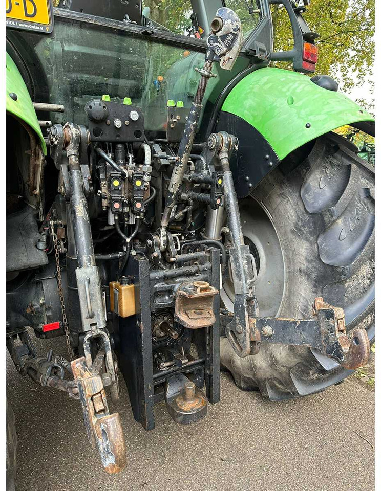 2003 DEUTZ-FAHR AGROTRON 115 MK3 ALL-WHEEL DRIVE FARM TRACTOR - Traktori: kuva 2003 DEUTZ-FAHR AGROTRON 115 MK3 ALL-WHEEL DRIVE FARM TRACTOR - Traktori 2003 DEUTZ-FAHR AGROTRON 115 MK3 ALL-WHEEL DRIVE FARM TRACTOR - Traktori: kuva 2003 DEUTZ-FAHR AGROTRON 115 MK3 ALL-WHEEL DRIVE FARM TRACTOR - Traktori