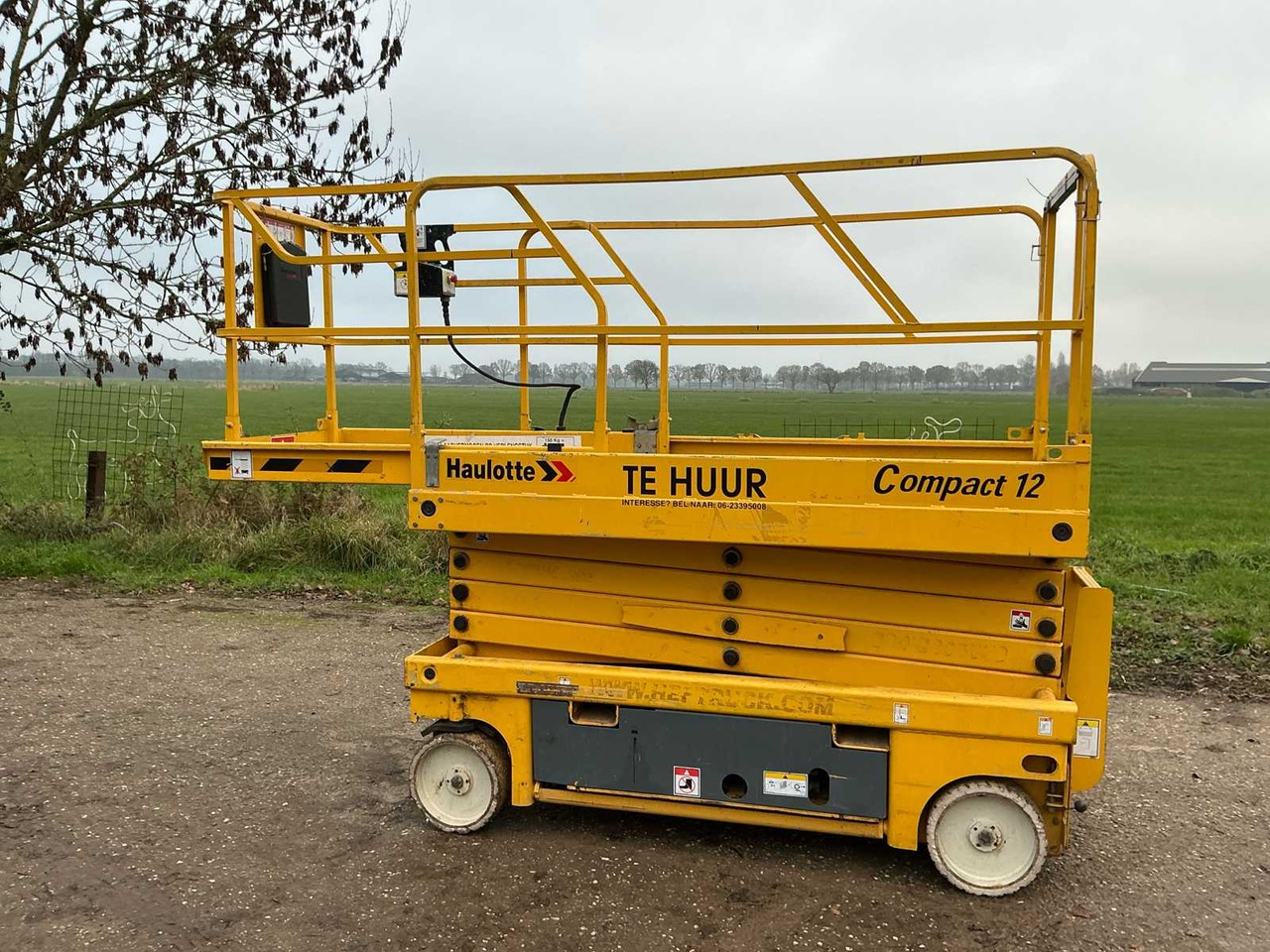 2003 PINGUELY - HAULOTTE COMPACT 12 AERIAL PLATFORM - Henkilönostin: kuva 2003 PINGUELY - HAULOTTE COMPACT 12 AERIAL PLATFORM - Henkilönostin 2003 PINGUELY - HAULOTTE COMPACT 12 AERIAL PLATFORM - Henkilönostin: kuva 2003 PINGUELY - HAULOTTE COMPACT 12 AERIAL PLATFORM - Henkilönostin