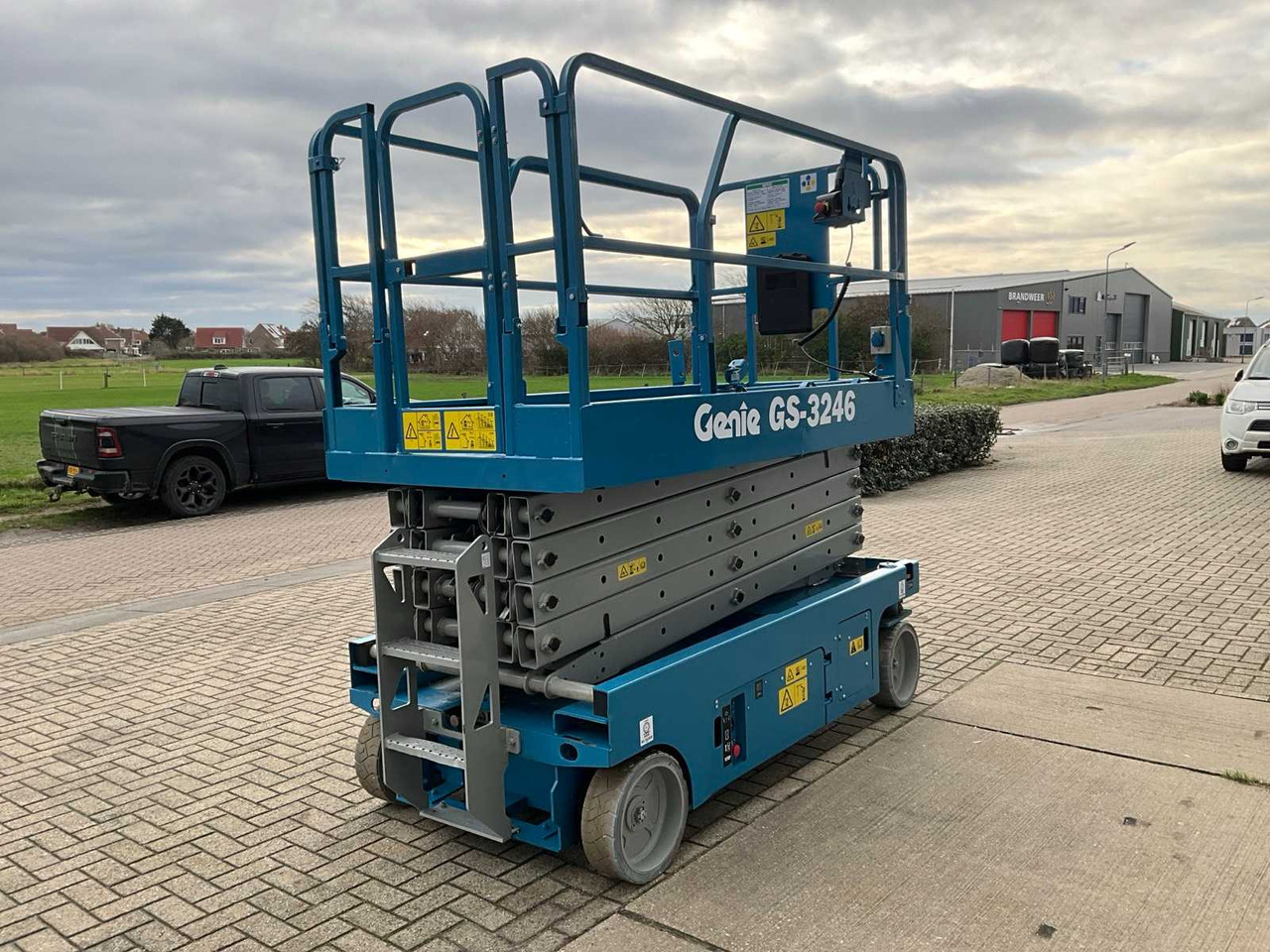 2006 GENIE GS-3246 AERIAL PLATFORM - Henkilönostin: kuva 2006 GENIE GS-3246 AERIAL PLATFORM - Henkilönostin 2006 GENIE GS-3246 AERIAL PLATFORM - Henkilönostin: kuva 2006 GENIE GS-3246 AERIAL PLATFORM - Henkilönostin