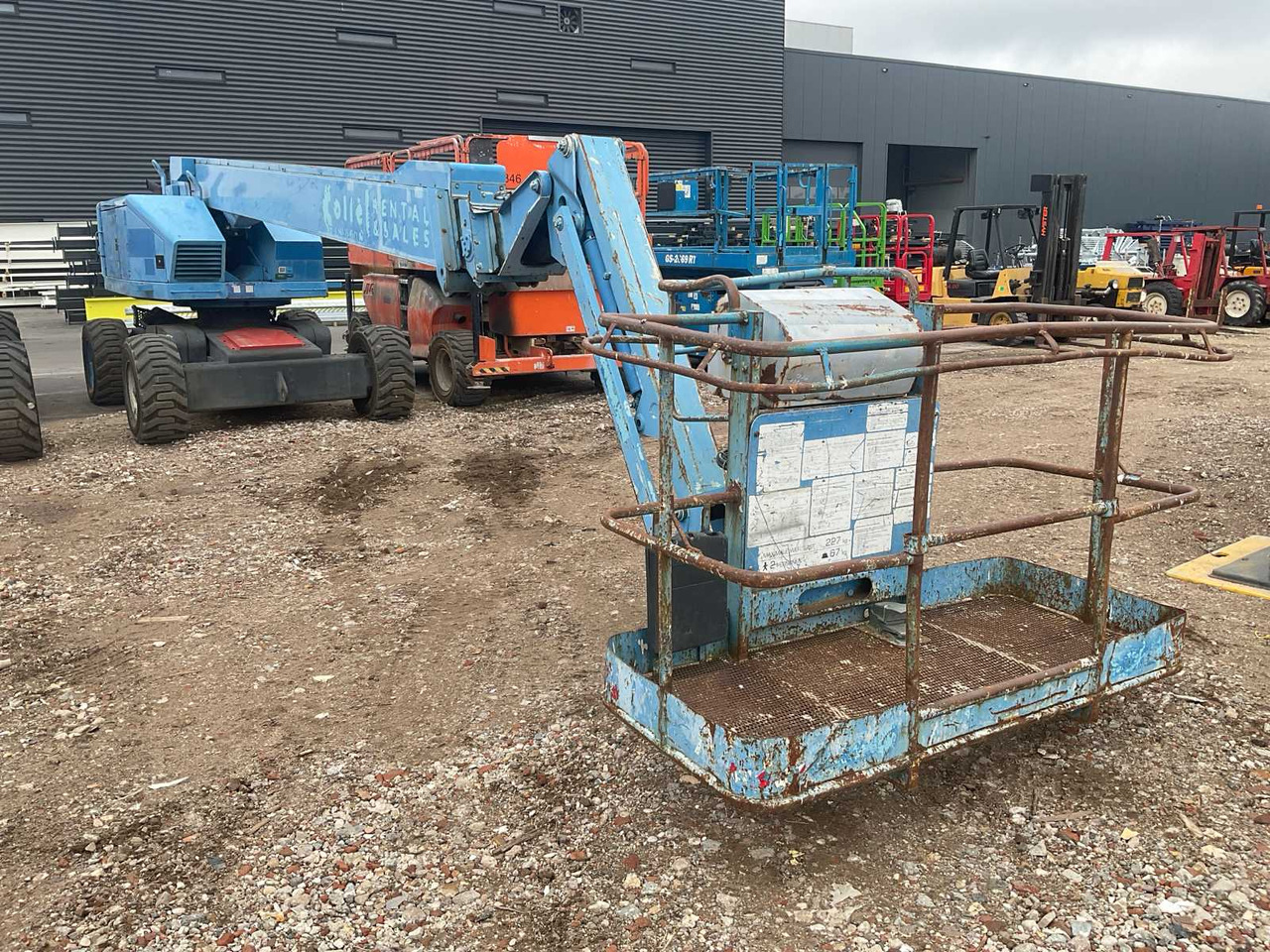 2007 AICHI SP21AJ TELESCOPIC BOOM LIFT - Henkilönostin: kuva 2007 AICHI SP21AJ TELESCOPIC BOOM LIFT - Henkilönostin 2007 AICHI SP21AJ TELESCOPIC BOOM LIFT - Henkilönostin: kuva 2007 AICHI SP21AJ TELESCOPIC BOOM LIFT - Henkilönostin