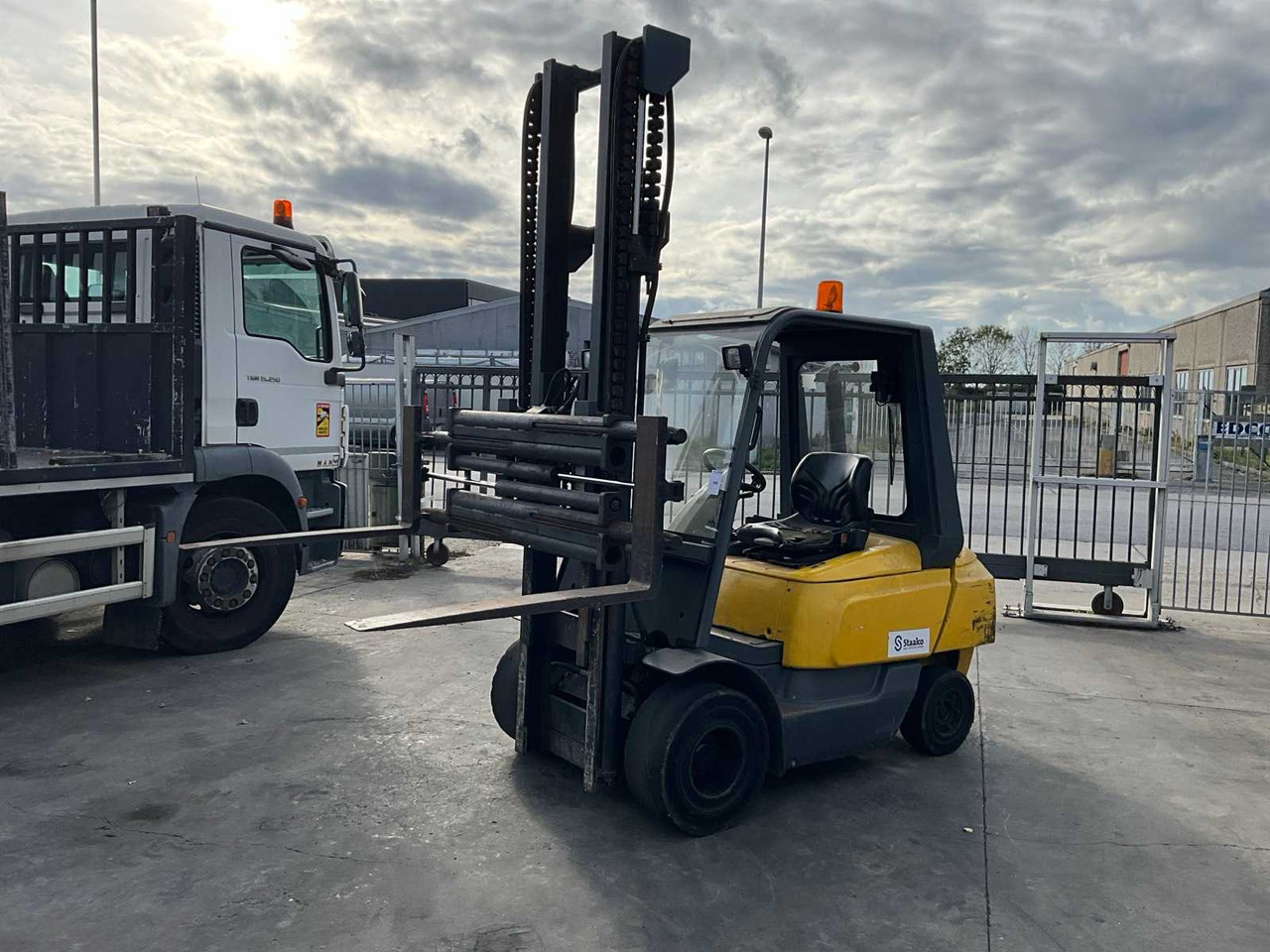 2007 OM XD30 FORKLIFT - Vastapainotrukki: kuva 2007 OM XD30 FORKLIFT - Vastapainotrukki 2007 OM XD30 FORKLIFT - Vastapainotrukki: kuva 2007 OM XD30 FORKLIFT - Vastapainotrukki