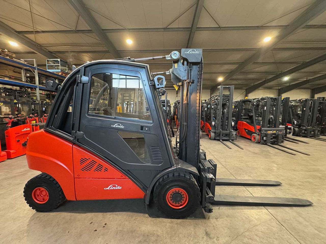 2008 SERVICE + UVV 01/2026 LINDE H35T 3.500KG 3.+4. VALVE WIDER 148CM FORK ADJUSTER GAS FORKLIFT FORKLIFT 10.543 HOURS - Vastapainotrukki: kuva 2008 SERVICE + UVV 01/2026 LINDE H35T 3.500KG 3.+4. VALVE WIDER 148CM FORK ADJUSTER GAS FORKLIFT FORKLIFT 10.543 HOURS - Vastapainotrukki 2008 SERVICE + UVV 01/2026 LINDE H35T 3.500KG 3.+4. VALVE WIDER 148CM FORK ADJUSTER GAS FORKLIFT FORKLIFT 10.543 HOURS - Vastapainotrukki: kuva 2008 SERVICE + UVV 01/2026 LINDE H35T 3.500KG 3.+4. VALVE WIDER 148CM FORK ADJUSTER GAS FORKLIFT FORKLIFT 10.543 HOURS - Vastapainotrukki