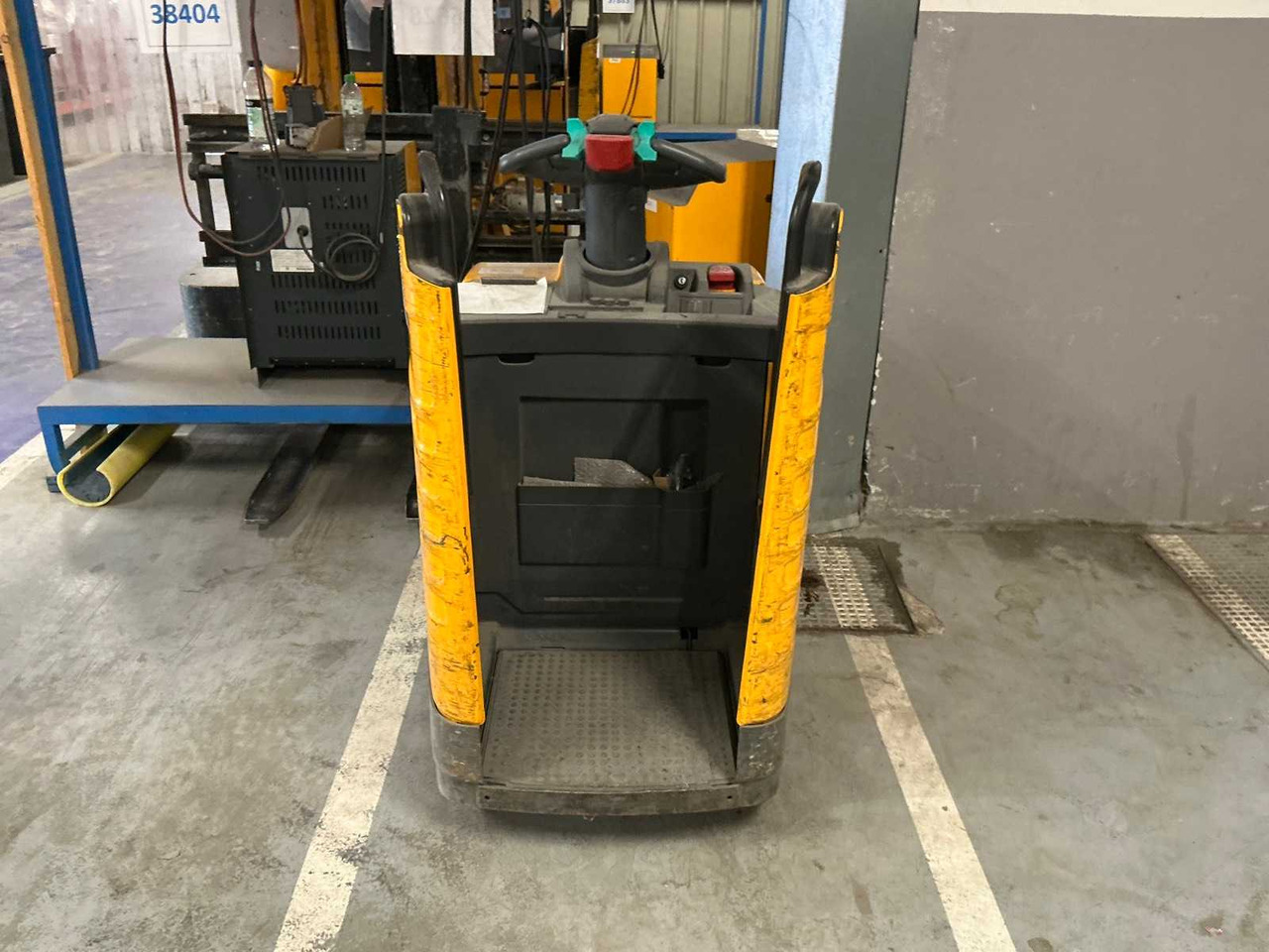 2009 JUNGHEINRICH FORKLIFT - Vastapainotrukki: kuva 2009 JUNGHEINRICH FORKLIFT - Vastapainotrukki 2009 JUNGHEINRICH FORKLIFT - Vastapainotrukki: kuva 2009 JUNGHEINRICH FORKLIFT - Vastapainotrukki