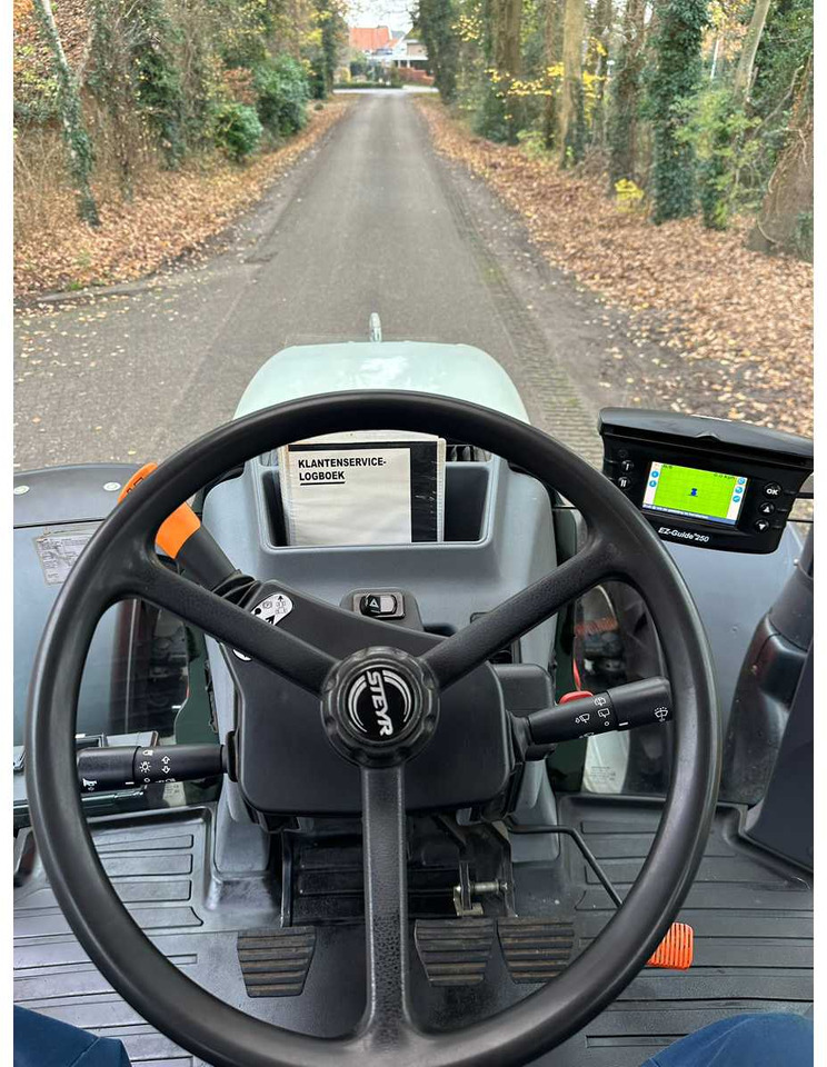 2014 STEYR 4120 PROFI CVT ALL-WHEEL DRIVE FARM TRACTOR - Traktori: kuva 2014 STEYR 4120 PROFI CVT ALL-WHEEL DRIVE FARM TRACTOR - Traktori 2014 STEYR 4120 PROFI CVT ALL-WHEEL DRIVE FARM TRACTOR - Traktori: kuva 2014 STEYR 4120 PROFI CVT ALL-WHEEL DRIVE FARM TRACTOR - Traktori