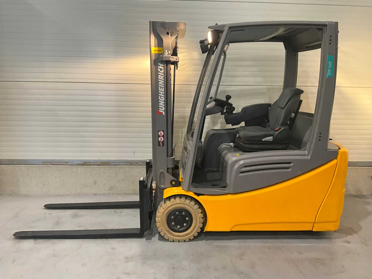 2016 JUNGHEINRICH EFG 216K FORKLIFT TRUCK - Vastapainotrukki: kuva 2016 JUNGHEINRICH EFG 216K FORKLIFT TRUCK - Vastapainotrukki 2016 JUNGHEINRICH EFG 216K FORKLIFT TRUCK - Vastapainotrukki: kuva 2016 JUNGHEINRICH EFG 216K FORKLIFT TRUCK - Vastapainotrukki