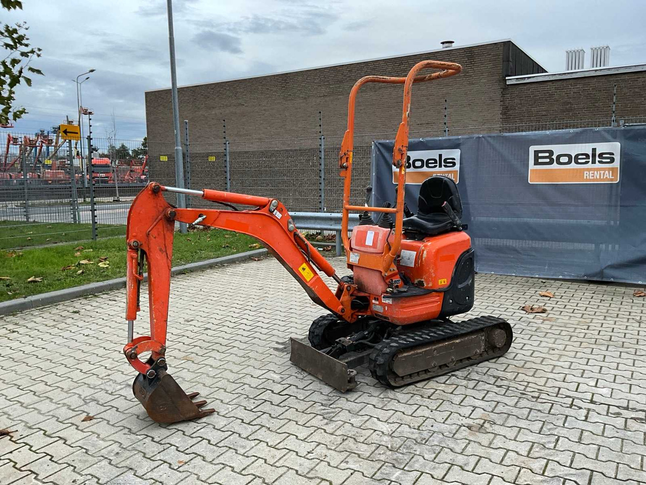 2016 KUBOTA U10-3 VHG MINI EXCAVATOR - Minikuormaaja: kuva 2016 KUBOTA U10-3 VHG MINI EXCAVATOR - Minikuormaaja 2016 KUBOTA U10-3 VHG MINI EXCAVATOR - Minikuormaaja: kuva 2016 KUBOTA U10-3 VHG MINI EXCAVATOR - Minikuormaaja