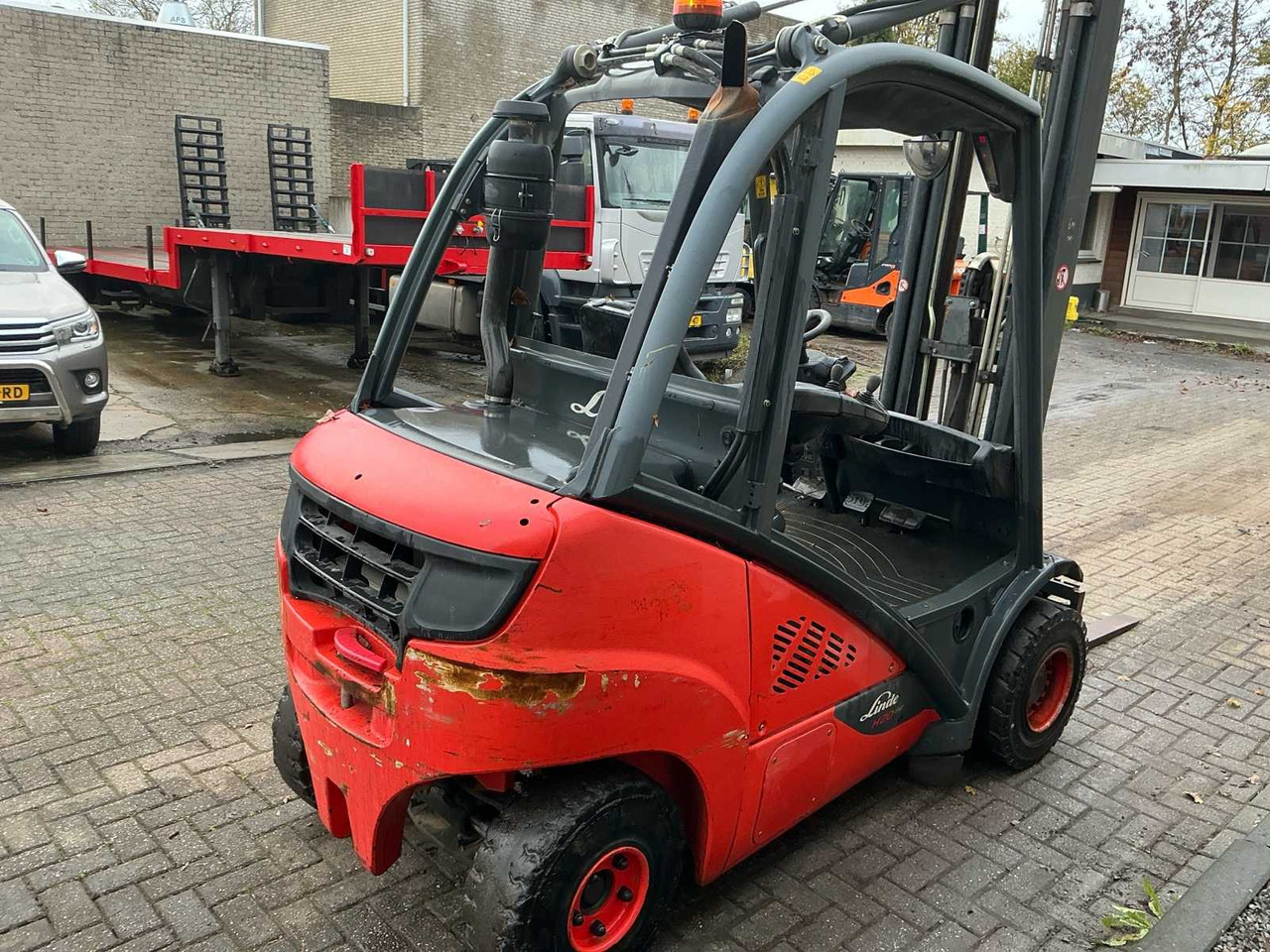 2016 LINDE H20D-02/600 FORKLIFT TRUCK - Vastapainotrukki: kuva 2016 LINDE H20D-02/600 FORKLIFT TRUCK - Vastapainotrukki 2016 LINDE H20D-02/600 FORKLIFT TRUCK - Vastapainotrukki: kuva 2016 LINDE H20D-02/600 FORKLIFT TRUCK - Vastapainotrukki
