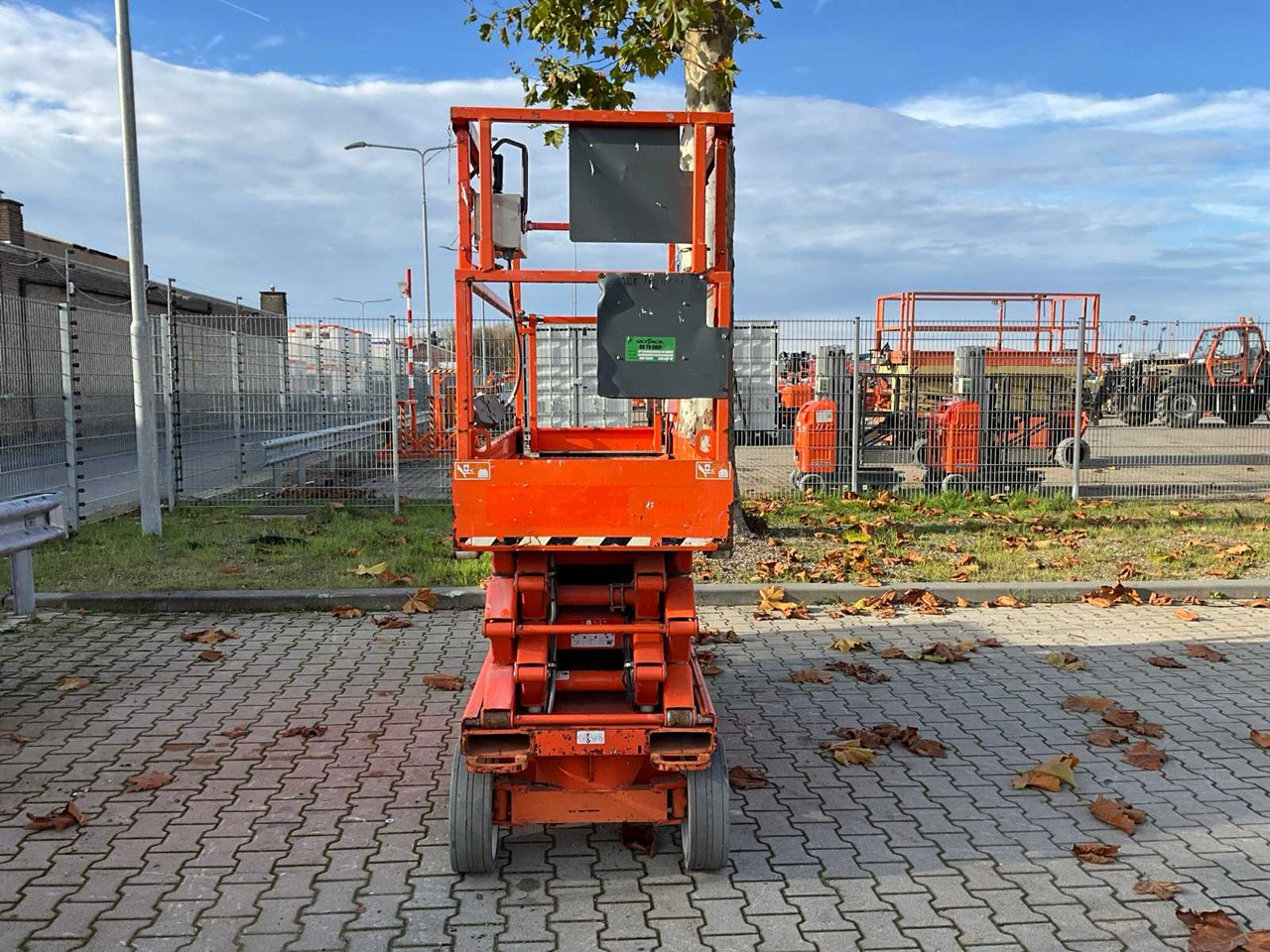 2016 SKYJACK SJ III 3226 AERIAL PLATFORM - Henkilönostin: kuva 2016 SKYJACK SJ III 3226 AERIAL PLATFORM - Henkilönostin 2016 SKYJACK SJ III 3226 AERIAL PLATFORM - Henkilönostin: kuva 2016 SKYJACK SJ III 3226 AERIAL PLATFORM - Henkilönostin