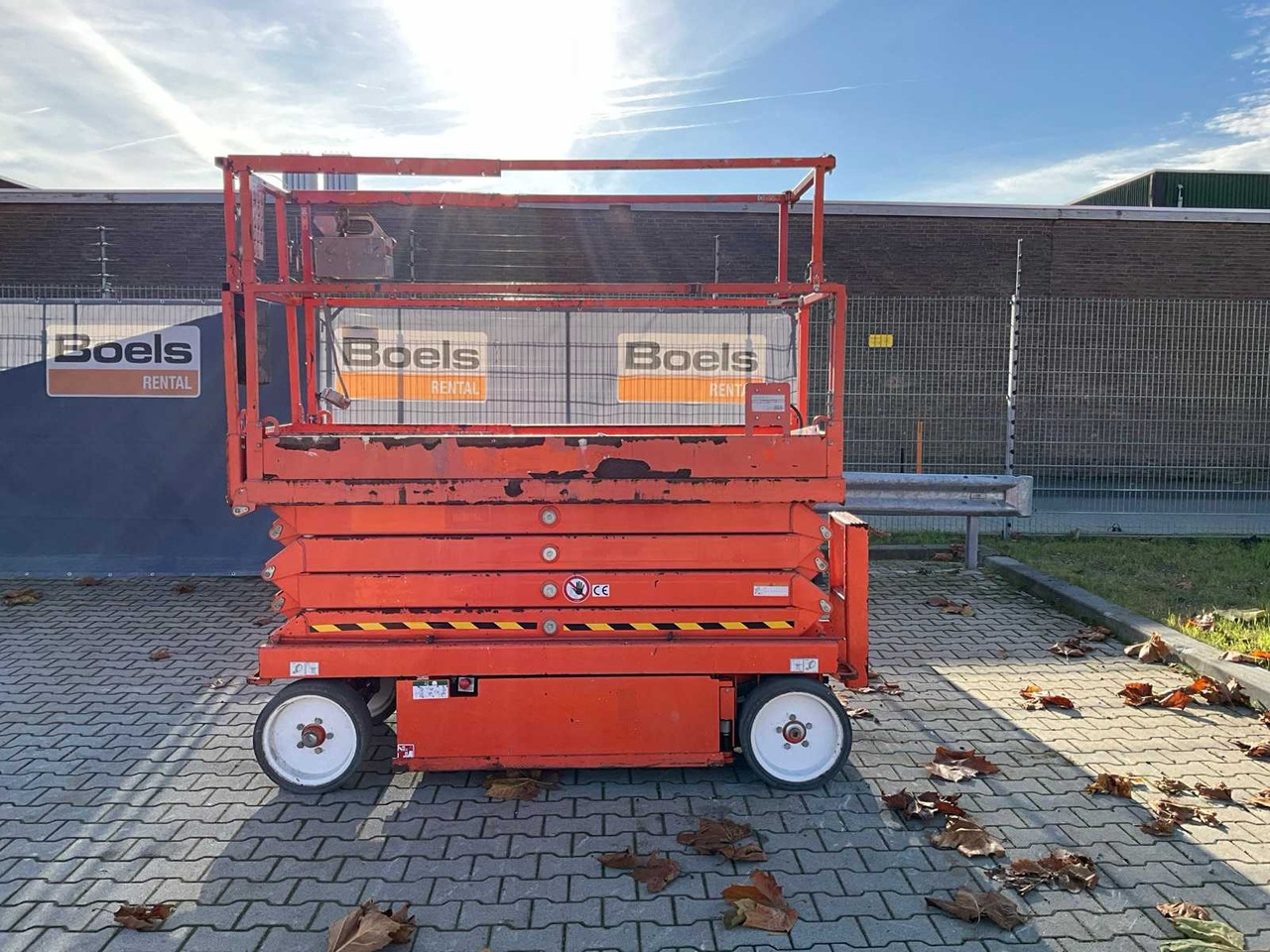 2016 SKYJACK SJ III 3226 AERIAL PLATFORM - Henkilönostin: kuva 2016 SKYJACK SJ III 3226 AERIAL PLATFORM - Henkilönostin 2016 SKYJACK SJ III 3226 AERIAL PLATFORM - Henkilönostin: kuva 2016 SKYJACK SJ III 3226 AERIAL PLATFORM - Henkilönostin