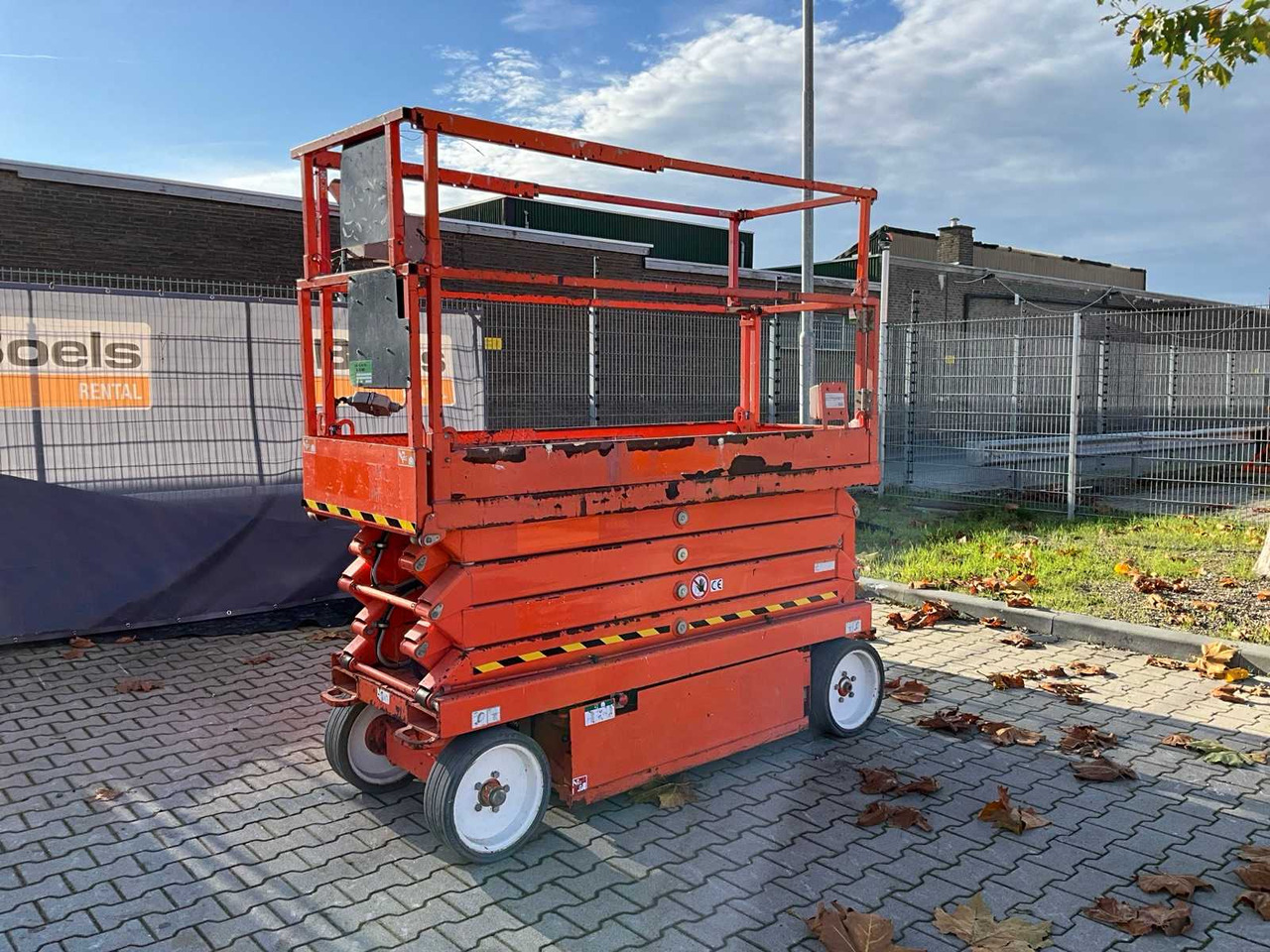 2016 SKYJACK SJ III 3226 AERIAL PLATFORM - Henkilönostin: kuva 2016 SKYJACK SJ III 3226 AERIAL PLATFORM - Henkilönostin 2016 SKYJACK SJ III 3226 AERIAL PLATFORM - Henkilönostin: kuva 2016 SKYJACK SJ III 3226 AERIAL PLATFORM - Henkilönostin