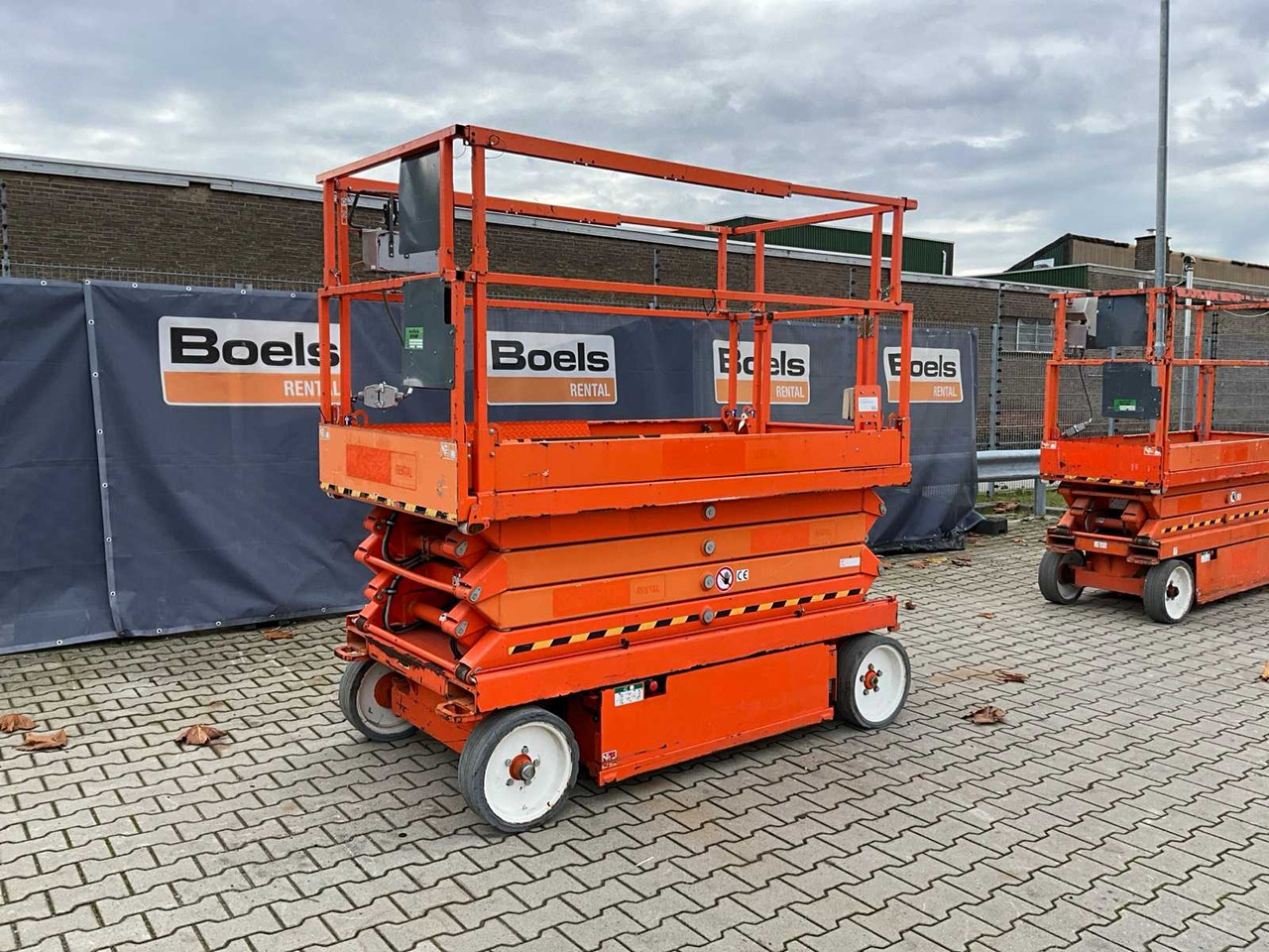 2016 SKYJACK SJ III 4626 AERIAL PLATFORM - Henkilönostin: kuva 2016 SKYJACK SJ III 4626 AERIAL PLATFORM - Henkilönostin 2016 SKYJACK SJ III 4626 AERIAL PLATFORM - Henkilönostin: kuva 2016 SKYJACK SJ III 4626 AERIAL PLATFORM - Henkilönostin