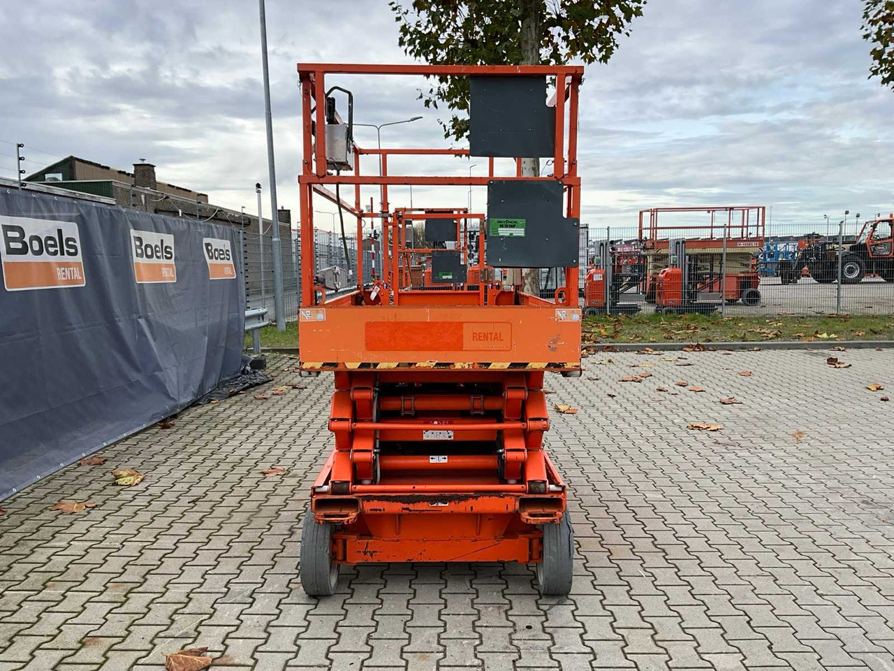 2016 SKYJACK SJ III 4626 AERIAL PLATFORM - Henkilönostin: kuva 2016 SKYJACK SJ III 4626 AERIAL PLATFORM - Henkilönostin 2016 SKYJACK SJ III 4626 AERIAL PLATFORM - Henkilönostin: kuva 2016 SKYJACK SJ III 4626 AERIAL PLATFORM - Henkilönostin