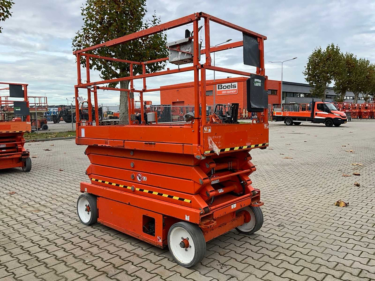 2016 SKYJACK SJ III 4626 AERIAL PLATFORM - Henkilönostin: kuva 2016 SKYJACK SJ III 4626 AERIAL PLATFORM - Henkilönostin 2016 SKYJACK SJ III 4626 AERIAL PLATFORM - Henkilönostin: kuva 2016 SKYJACK SJ III 4626 AERIAL PLATFORM - Henkilönostin