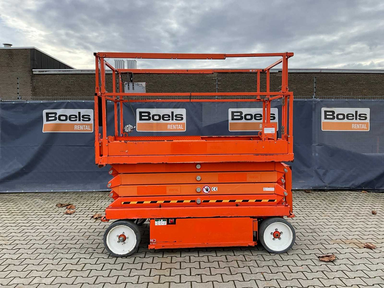 2016 SKYJACK SJ III 4626 AERIAL PLATFORM - Henkilönostin: kuva 2016 SKYJACK SJ III 4626 AERIAL PLATFORM - Henkilönostin 2016 SKYJACK SJ III 4626 AERIAL PLATFORM - Henkilönostin: kuva 2016 SKYJACK SJ III 4626 AERIAL PLATFORM - Henkilönostin