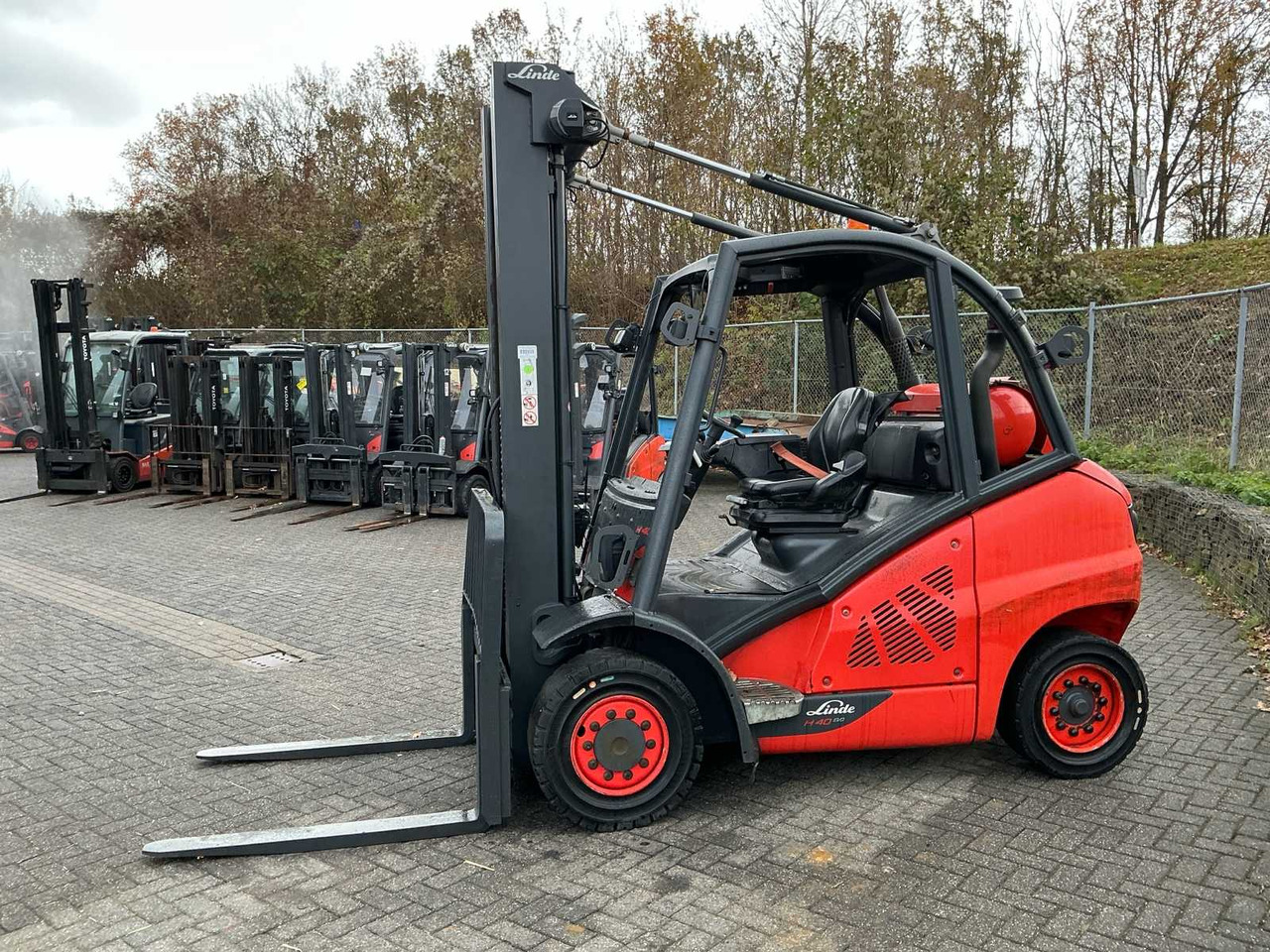 2019 LINDE H40T-02 FORKLIFT - Vastapainotrukki: kuva 2019 LINDE H40T-02 FORKLIFT - Vastapainotrukki 2019 LINDE H40T-02 FORKLIFT - Vastapainotrukki: kuva 2019 LINDE H40T-02 FORKLIFT - Vastapainotrukki