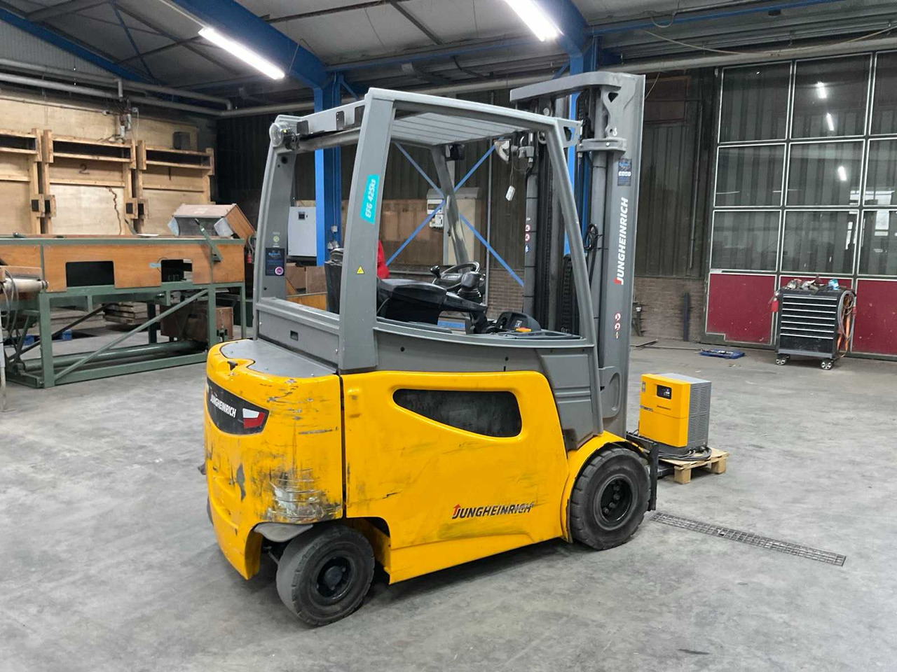 2020 JUNGHEINRICH EFG 425KS FORKLIFT - Vastapainotrukki: kuva 2020 JUNGHEINRICH EFG 425KS FORKLIFT - Vastapainotrukki 2020 JUNGHEINRICH EFG 425KS FORKLIFT - Vastapainotrukki: kuva 2020 JUNGHEINRICH EFG 425KS FORKLIFT - Vastapainotrukki