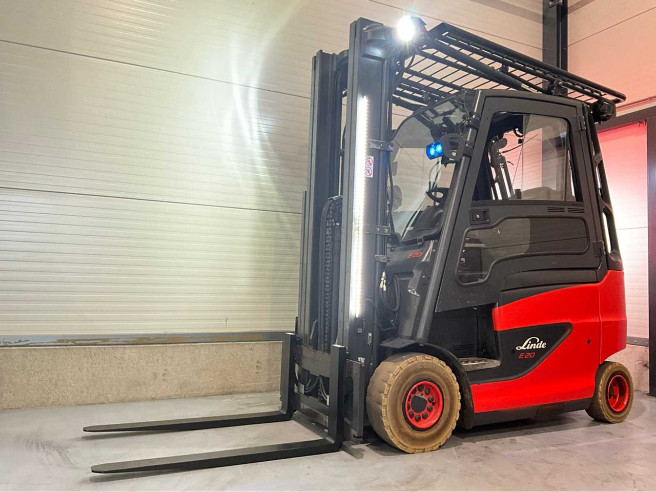 2020 LINDE E20-01/600 2000KG PACKED FORKLIFT TRUCK - Vastapainotrukki: kuva 2020 LINDE E20-01/600 2000KG PACKED FORKLIFT TRUCK - Vastapainotrukki 2020 LINDE E20-01/600 2000KG PACKED FORKLIFT TRUCK - Vastapainotrukki: kuva 2020 LINDE E20-01/600 2000KG PACKED FORKLIFT TRUCK - Vastapainotrukki