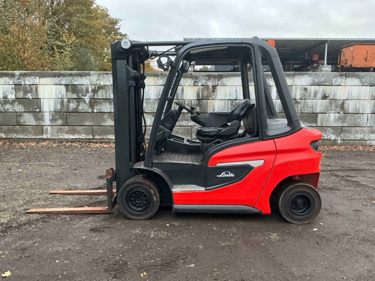 2022 LINDE H20D-01/600 FORKLIFT TRUCK - Vastapainotrukki: kuva 2022 LINDE H20D-01/600 FORKLIFT TRUCK - Vastapainotrukki 2022 LINDE H20D-01/600 FORKLIFT TRUCK - Vastapainotrukki: kuva 2022 LINDE H20D-01/600 FORKLIFT TRUCK - Vastapainotrukki