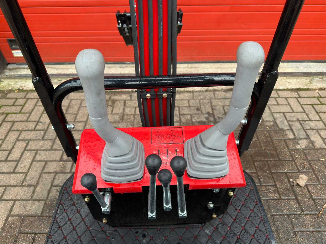 2024 JPC HT12 RED MINI EXCAVATOR - Minikuormaaja: kuva 2024 JPC HT12 RED MINI EXCAVATOR - Minikuormaaja 2024 JPC HT12 RED MINI EXCAVATOR - Minikuormaaja: kuva 2024 JPC HT12 RED MINI EXCAVATOR - Minikuormaaja