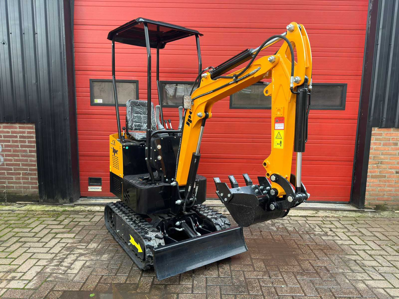 2024 JPC HT12 YELLOW MINI EXCAVATOR - Minikuormaaja: kuva 2024 JPC HT12 YELLOW MINI EXCAVATOR - Minikuormaaja 2024 JPC HT12 YELLOW MINI EXCAVATOR - Minikuormaaja: kuva 2024 JPC HT12 YELLOW MINI EXCAVATOR - Minikuormaaja