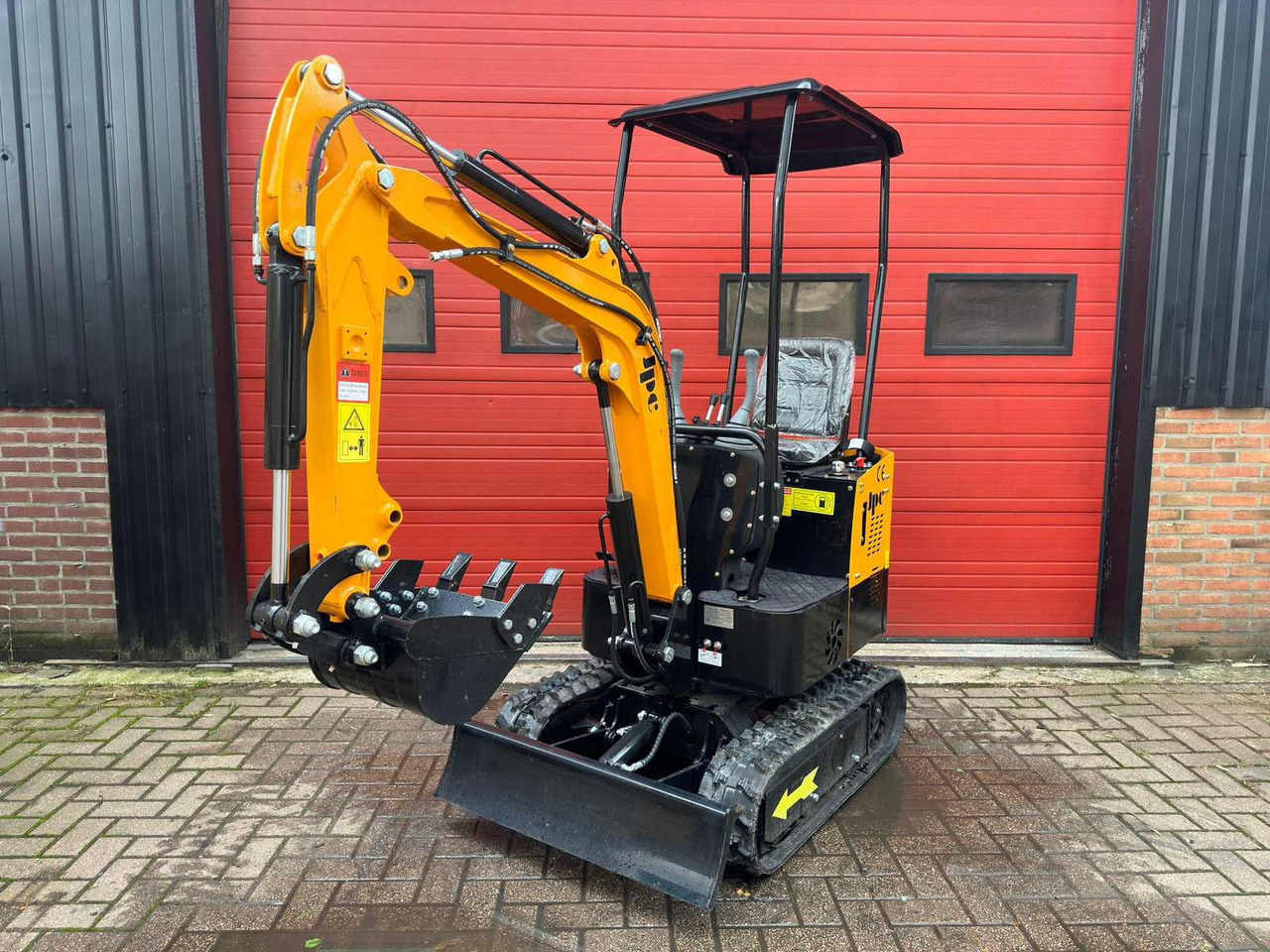 2024 JPC HT12 YELLOW MINI EXCAVATOR - Minikuormaaja: kuva 2024 JPC HT12 YELLOW MINI EXCAVATOR - Minikuormaaja 2024 JPC HT12 YELLOW MINI EXCAVATOR - Minikuormaaja: kuva 2024 JPC HT12 YELLOW MINI EXCAVATOR - Minikuormaaja