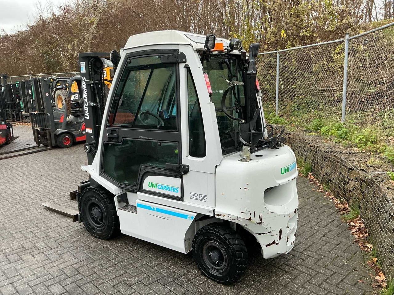 2918 UNICARRIERS U1D2A25LQ FORKLIFT - Vastapainotrukki: kuva 2918 UNICARRIERS U1D2A25LQ FORKLIFT - Vastapainotrukki 2918 UNICARRIERS U1D2A25LQ FORKLIFT - Vastapainotrukki: kuva 2918 UNICARRIERS U1D2A25LQ FORKLIFT - Vastapainotrukki
