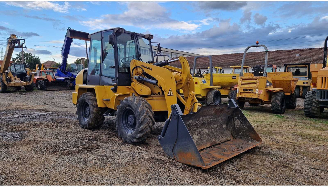 AHLMANN - AS85 - SHOVEL - 2001 - Pyöräkuormaaja: kuva AHLMANN - AS85 - SHOVEL - 2001 - Pyöräkuormaaja AHLMANN - AS85 - SHOVEL - 2001 - Pyöräkuormaaja: kuva AHLMANN - AS85 - SHOVEL - 2001 - Pyöräkuormaaja