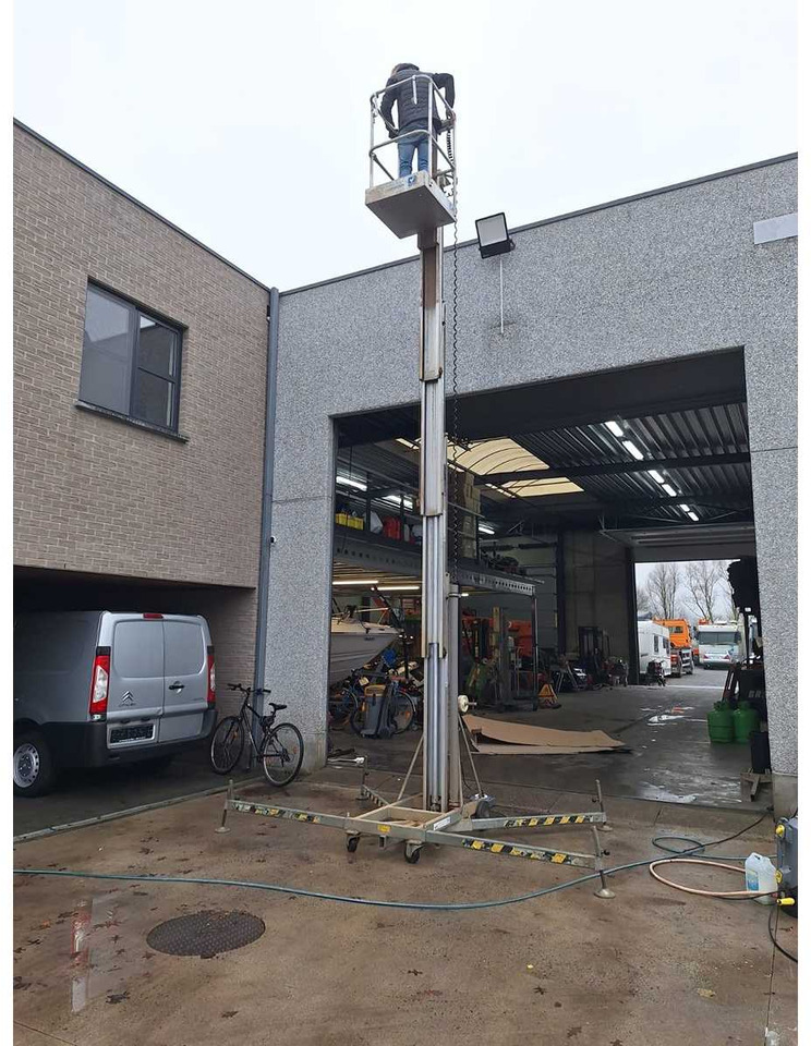 ALP LIFT - 1997 - AERIAL PLATFORM - Henkilönostin: kuva ALP LIFT - 1997 - AERIAL PLATFORM - Henkilönostin ALP LIFT - 1997 - AERIAL PLATFORM - Henkilönostin: kuva ALP LIFT - 1997 - AERIAL PLATFORM - Henkilönostin