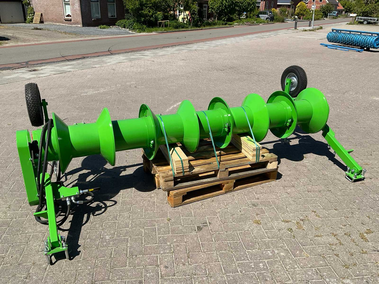 AVR - Maanmuokkauskone: kuva AVR - Maanmuokkauskone AVR - Maanmuokkauskone: kuva AVR - Maanmuokkauskone