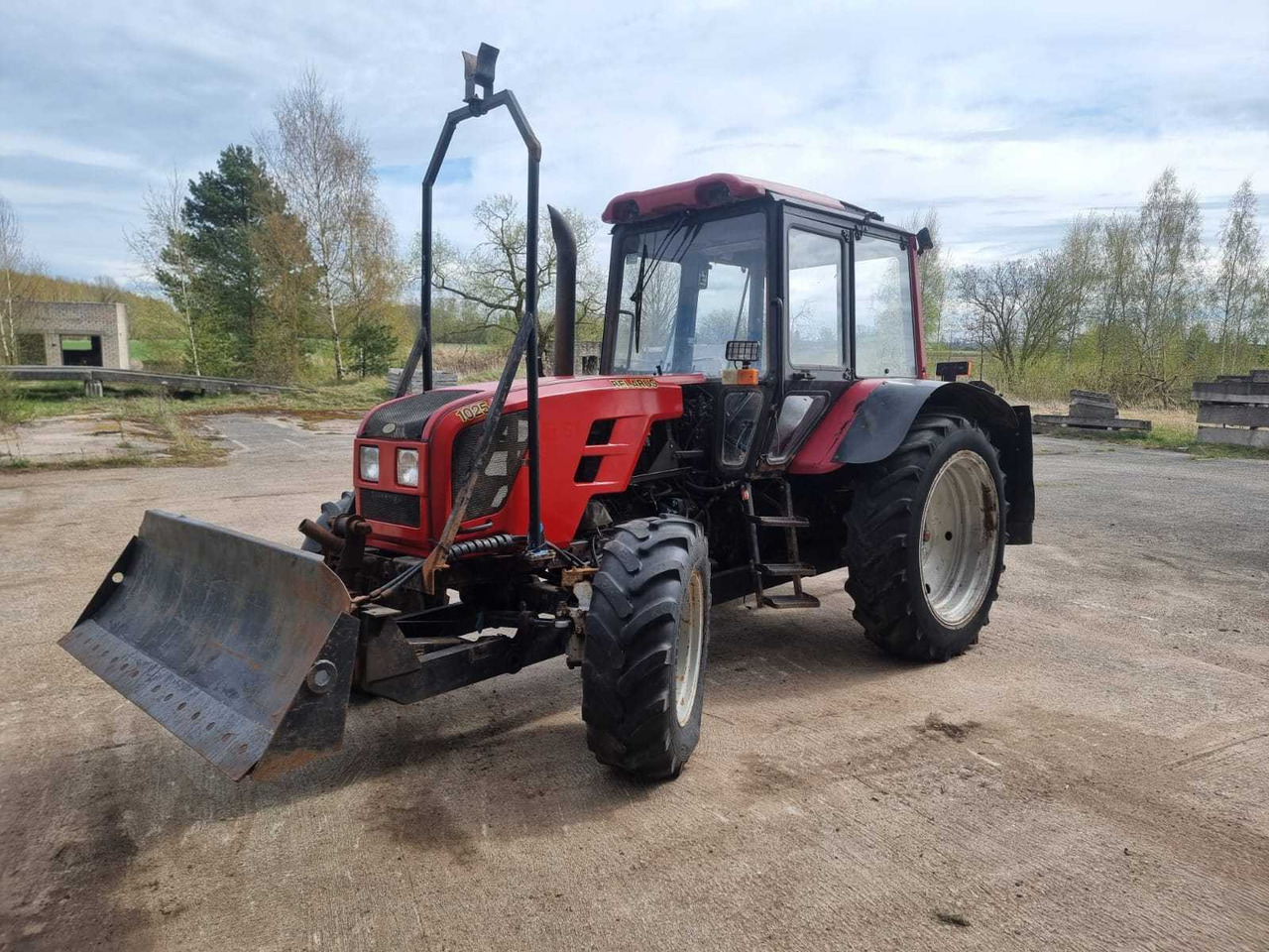 Belarus 1025.3 - Traktori: kuva Belarus 1025.3 - Traktori Belarus 1025.3 - Traktori: kuva Belarus 1025.3 - Traktori