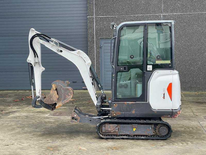 Bobcat E 19 - Minikuormaaja: kuva Bobcat E 19 - Minikuormaaja Bobcat E 19 - Minikuormaaja: kuva Bobcat E 19 - Minikuormaaja