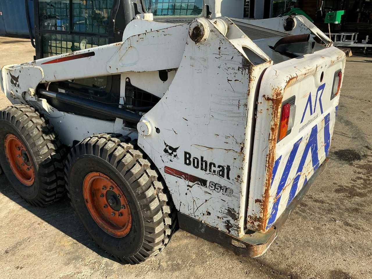 Liukuohjattu kuormaaja Bobcat S510: kuva Liukuohjattu kuormaaja Bobcat S510
