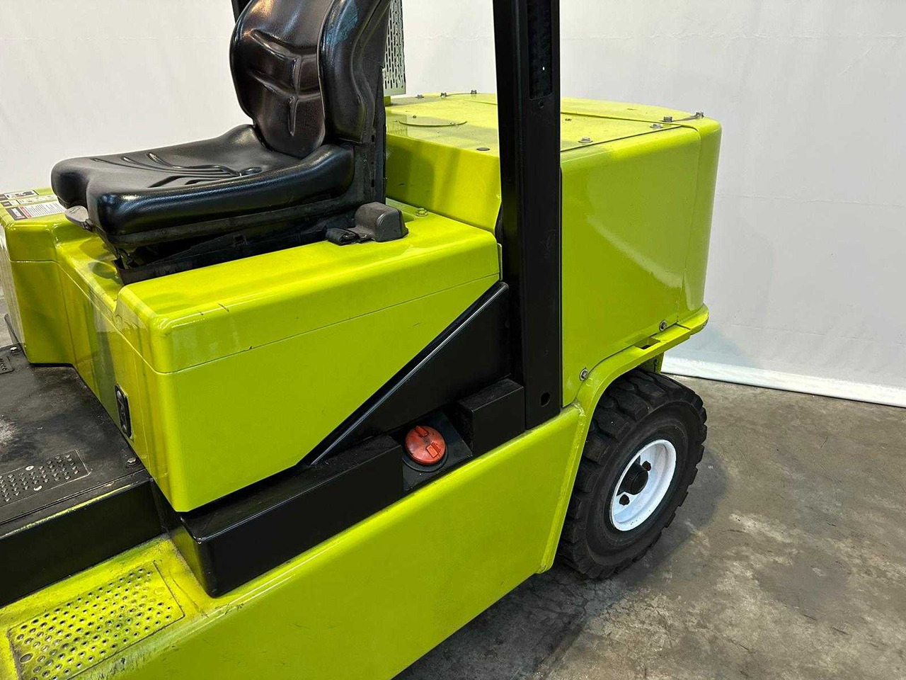 CLARK - GPX 40 D - FORKLIFT TRUCKS - 1996 - Vastapainotrukki: kuva CLARK - GPX 40 D - FORKLIFT TRUCKS - 1996 - Vastapainotrukki CLARK - GPX 40 D - FORKLIFT TRUCKS - 1996 - Vastapainotrukki: kuva CLARK - GPX 40 D - FORKLIFT TRUCKS - 1996 - Vastapainotrukki