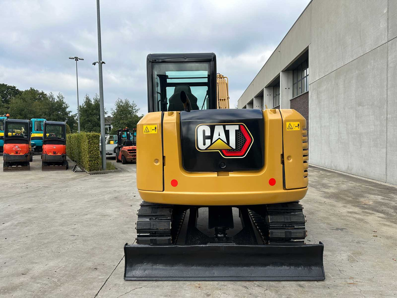 Caterpillar 305.5E2 - Telakaivukone: kuva Caterpillar 305.5E2 - Telakaivukone Caterpillar 305.5E2 - Telakaivukone: kuva Caterpillar 305.5E2 - Telakaivukone
