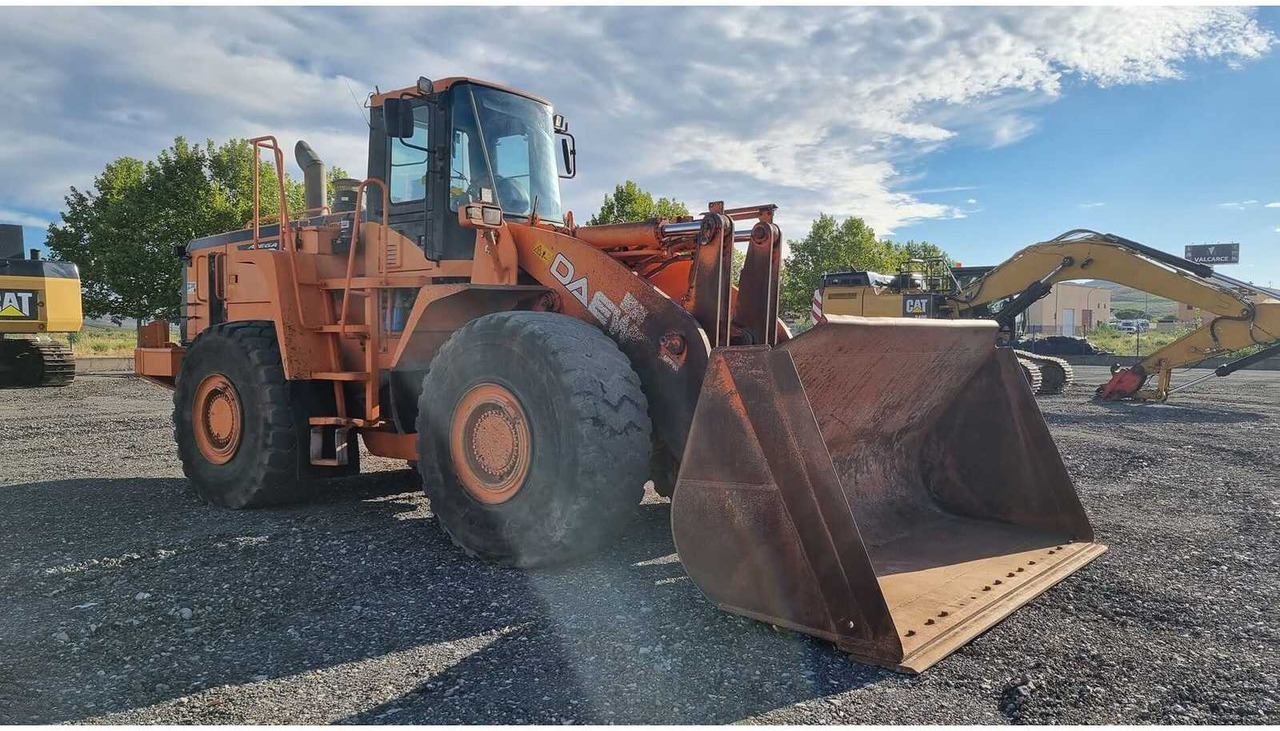 DOOSAN DOOSAN - MEGA 500 V - SHOVEL - 2006 - Pyöräkuormaaja: kuva DOOSAN DOOSAN - MEGA 500 V - SHOVEL - 2006 - Pyöräkuormaaja DOOSAN DOOSAN - MEGA 500 V - SHOVEL - 2006 - Pyöräkuormaaja: kuva DOOSAN DOOSAN - MEGA 500 V - SHOVEL - 2006 - Pyöräkuormaaja