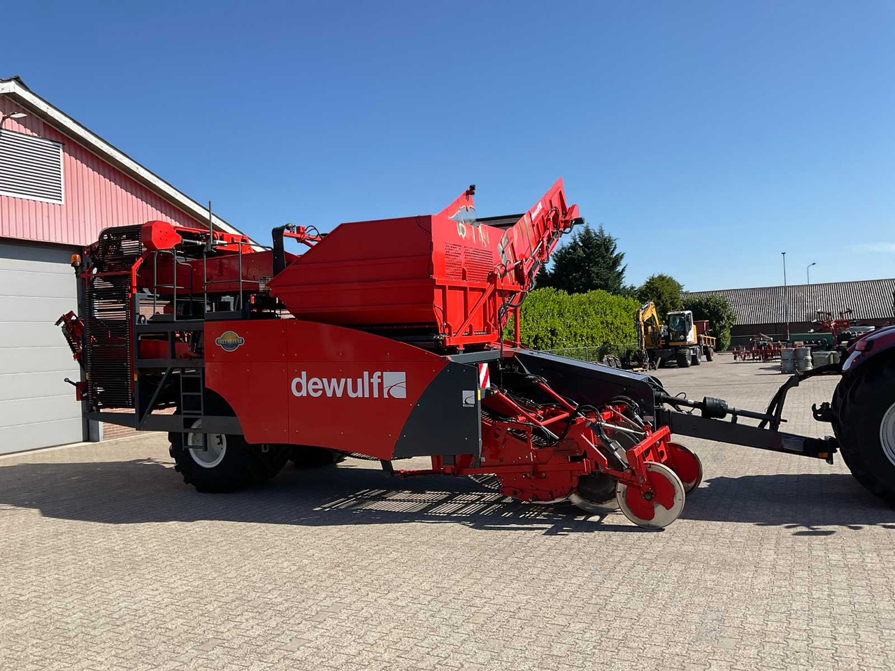 Dewulf R2060 - Perunannostokone: kuva Dewulf R2060 - Perunannostokone Dewulf R2060 - Perunannostokone: kuva Dewulf R2060 - Perunannostokone