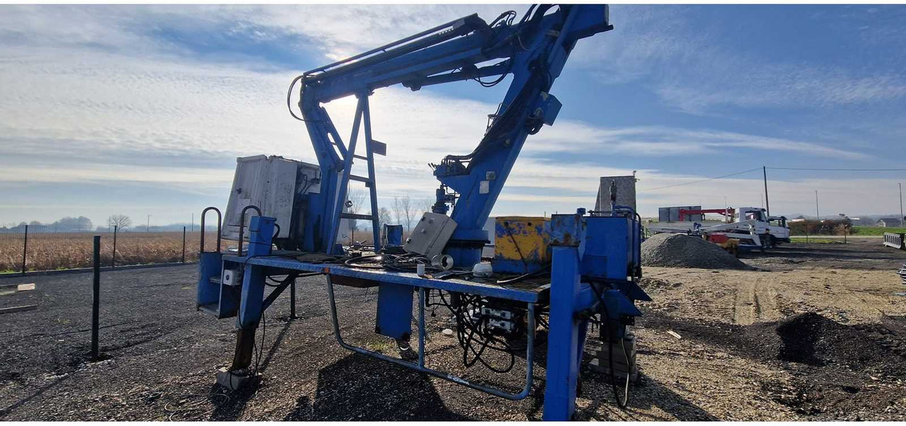 FRANCE ELÉVATEUR - 140 TP2 - AERIAL WORK PLATFORMS - Henkilönostin: kuva FRANCE ELÉVATEUR - 140 TP2 - AERIAL WORK PLATFORMS - Henkilönostin FRANCE ELÉVATEUR - 140 TP2 - AERIAL WORK PLATFORMS - Henkilönostin: kuva FRANCE ELÉVATEUR - 140 TP2 - AERIAL WORK PLATFORMS - Henkilönostin