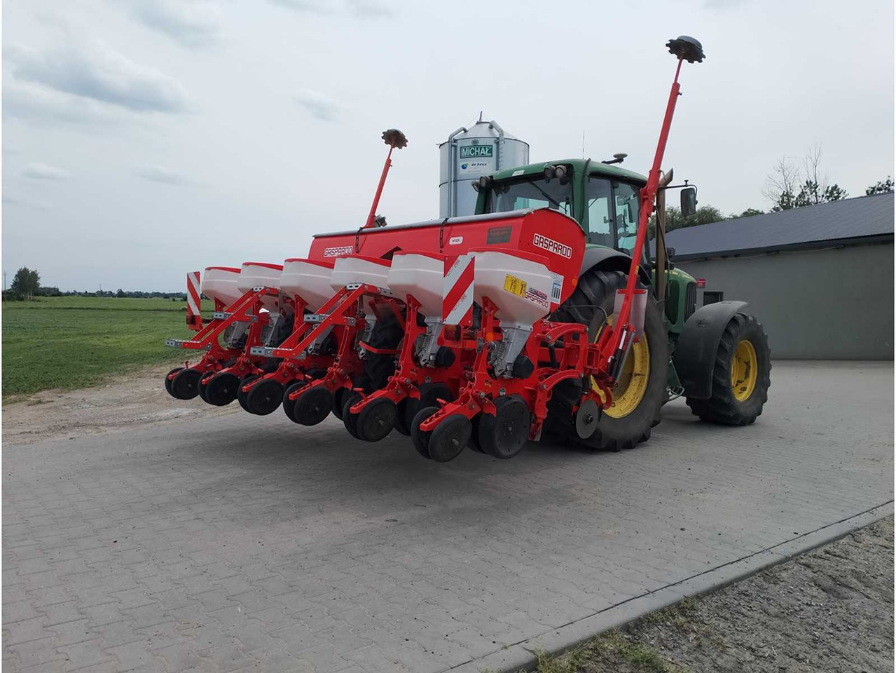 GASPARDO MTER Isotronic 300 6ROW - Kylvö-/ Istutuskone: kuva GASPARDO MTER Isotronic 300 6ROW - Kylvö-/ Istutuskone GASPARDO MTER Isotronic 300 6ROW - Kylvö-/ Istutuskone: kuva GASPARDO MTER Isotronic 300 6ROW - Kylvö-/ Istutuskone