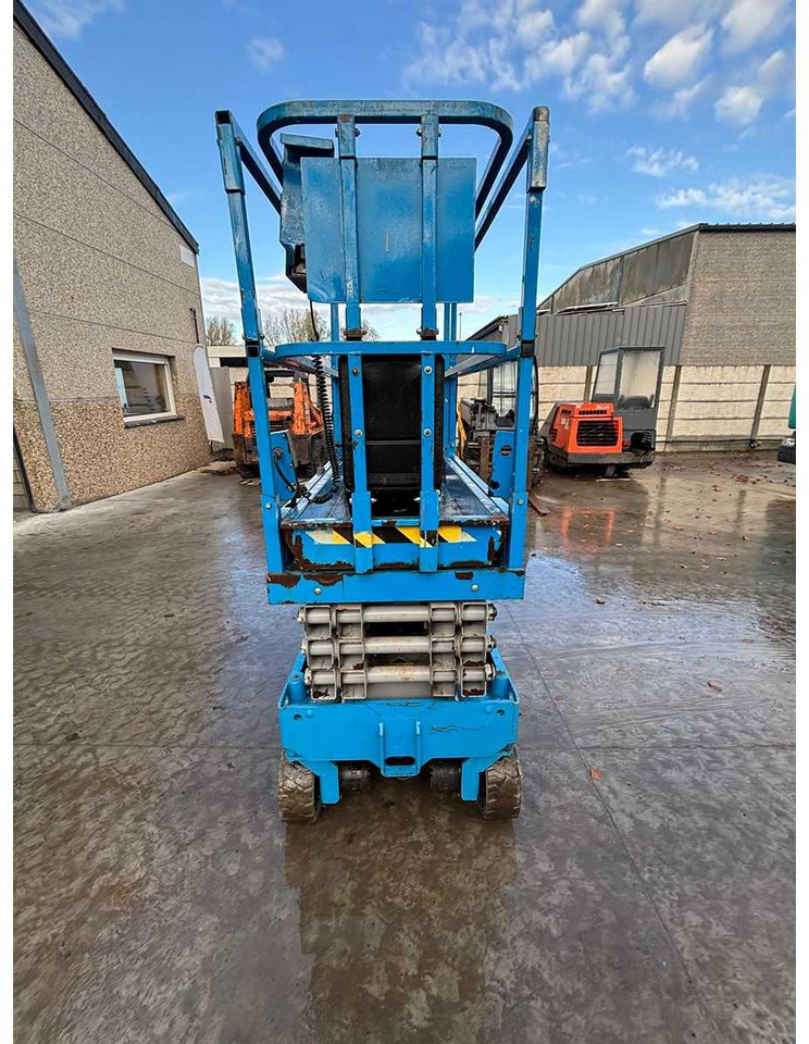 GENIE - 1997 - GS-1932 - AERIAL PLATFORM - Henkilönostin: kuva GENIE - 1997 - GS-1932 - AERIAL PLATFORM - Henkilönostin GENIE - 1997 - GS-1932 - AERIAL PLATFORM - Henkilönostin: kuva GENIE - 1997 - GS-1932 - AERIAL PLATFORM - Henkilönostin