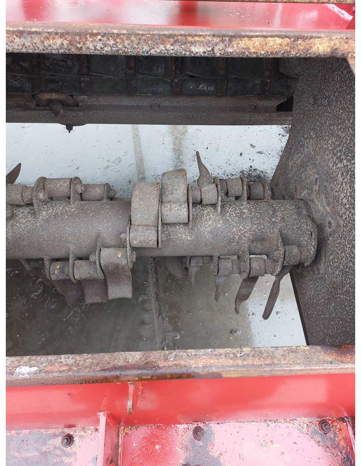 Grimme KS 1500 - Varrenmurskaaja: kuva Grimme KS 1500 - Varrenmurskaaja Grimme KS 1500 - Varrenmurskaaja: kuva Grimme KS 1500 - Varrenmurskaaja