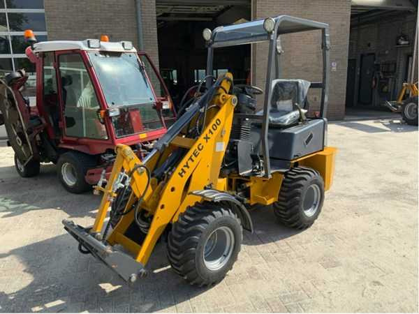 Hytec X100 - Pyöräkuormaaja: kuva Hytec X100 - Pyöräkuormaaja Hytec X100 - Pyöräkuormaaja: kuva Hytec X100 - Pyöräkuormaaja