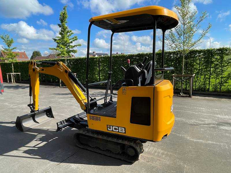JCB 15 C-1 - Telakaivukone: kuva JCB 15 C-1 - Telakaivukone JCB 15 C-1 - Telakaivukone: kuva JCB 15 C-1 - Telakaivukone