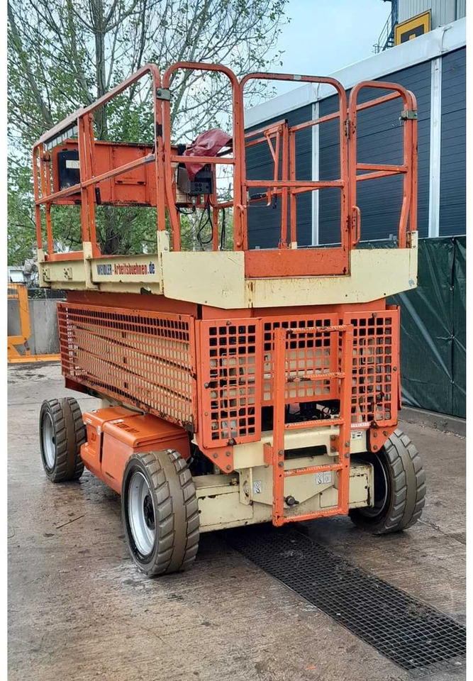 JLG 3369LE - Henkilönostin: kuva JLG 3369LE - Henkilönostin JLG 3369LE - Henkilönostin: kuva JLG 3369LE - Henkilönostin