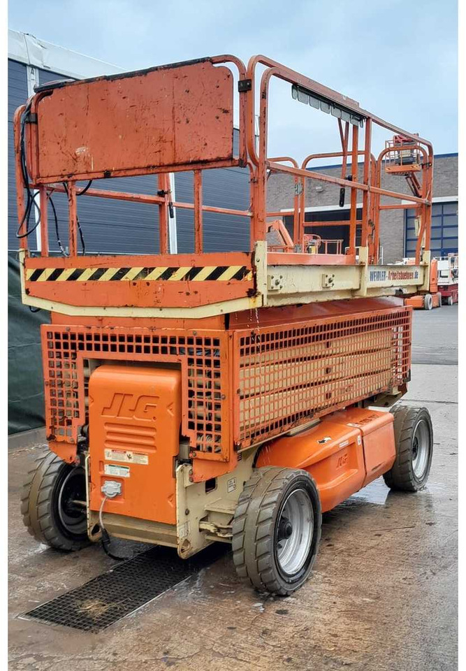 JLG 3369LE - Henkilönostin: kuva JLG 3369LE - Henkilönostin JLG 3369LE - Henkilönostin: kuva JLG 3369LE - Henkilönostin