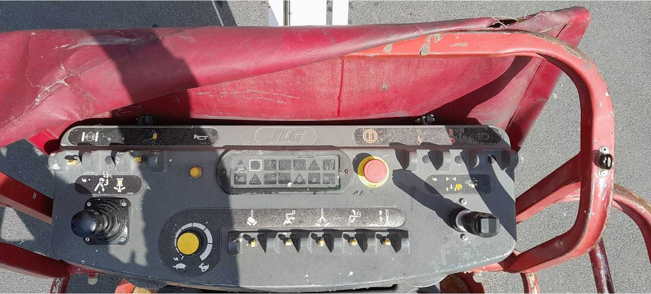 JLG E400AJPN - Henkilönostin: kuva JLG E400AJPN - Henkilönostin JLG E400AJPN - Henkilönostin: kuva JLG E400AJPN - Henkilönostin