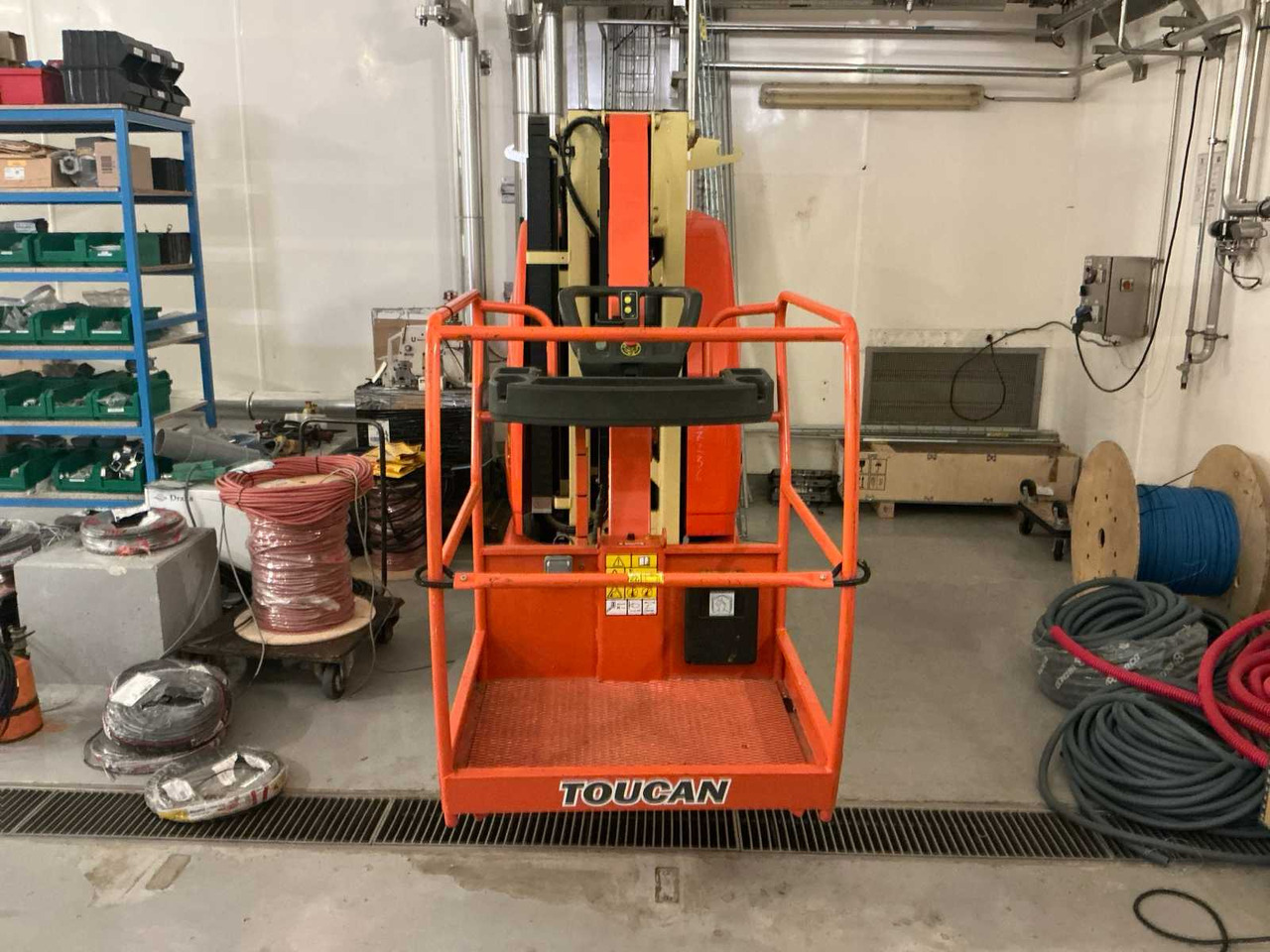 JLG Toucan 10 E - Henkilönostin: kuva JLG Toucan 10 E - Henkilönostin JLG Toucan 10 E - Henkilönostin: kuva JLG Toucan 10 E - Henkilönostin